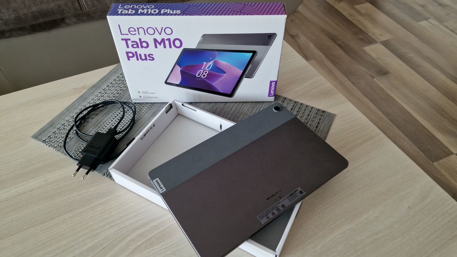 Tableta Lenovo Tab M10 Plus