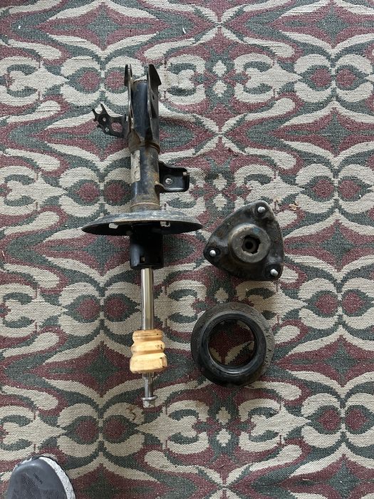 Toyota Camry 2021 година Дискове наклади Амортисьори