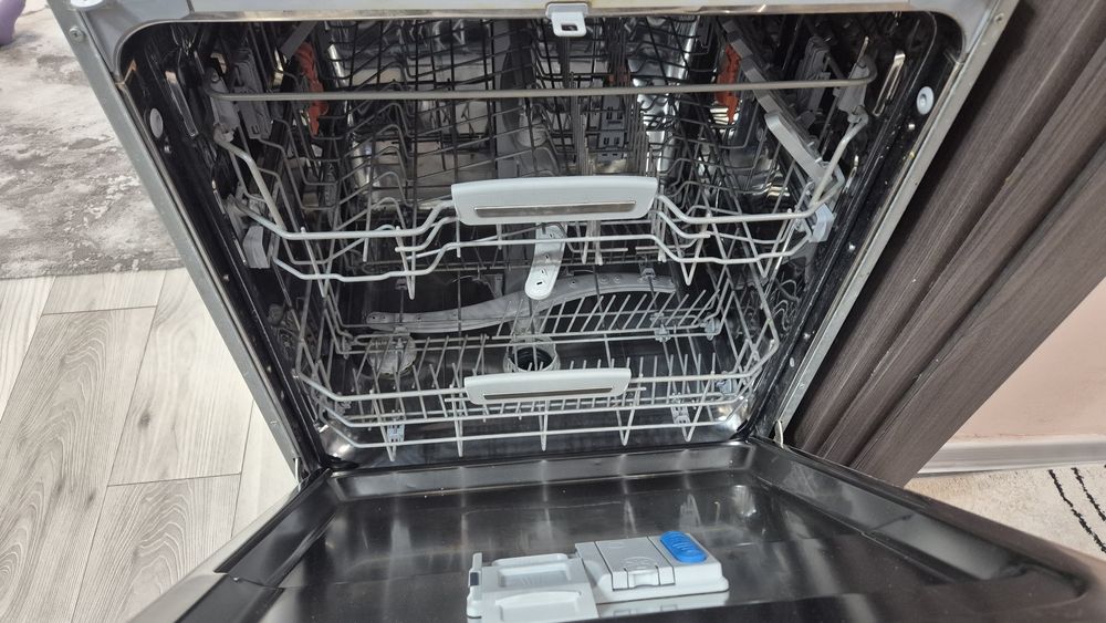 Съдомиялна за вграждане Hontpoint 9l