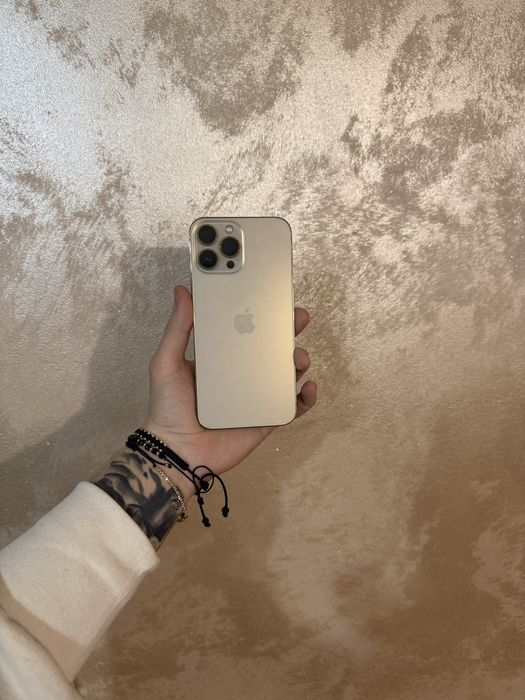 Iphone 13 pro max 256 gb vine insotit de folie si husa