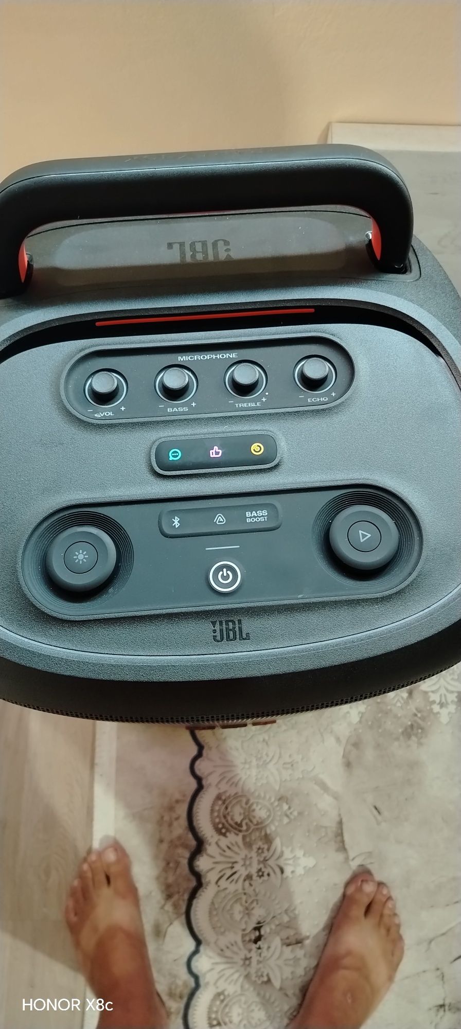 Jbl 520 чисто нова