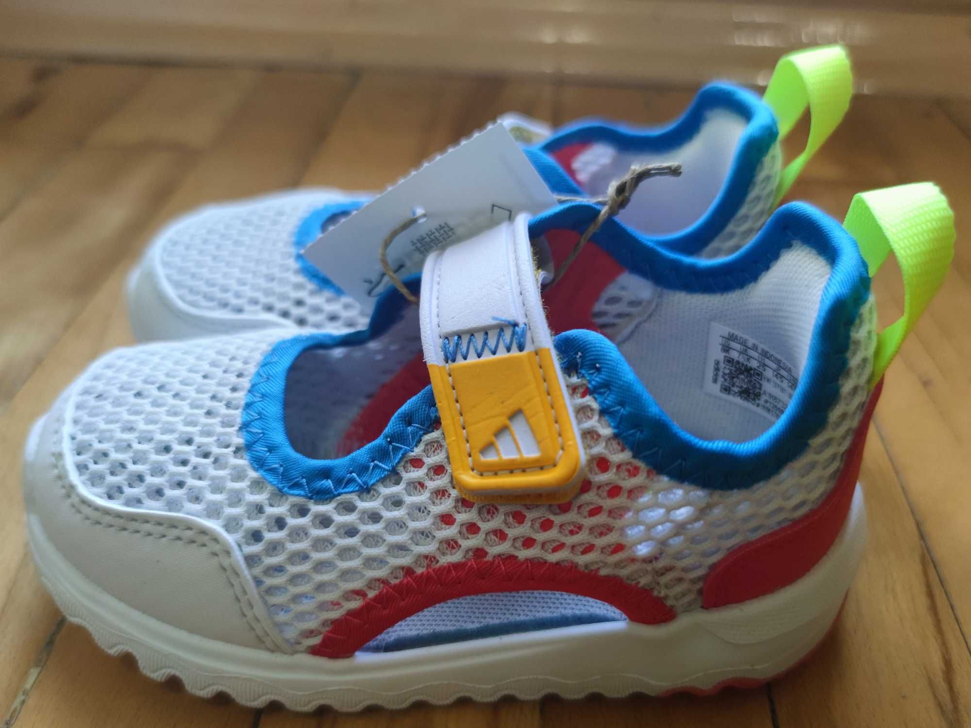 Нови сандали Adidas