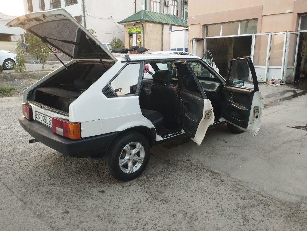 Срочно Лада 2109 сотилади