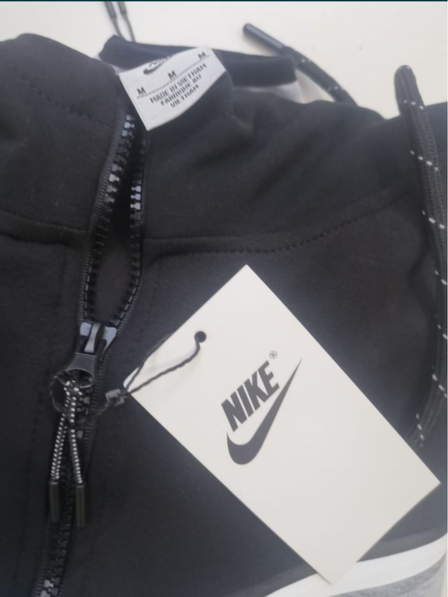 Nike tech fleece treninguri de vânzare