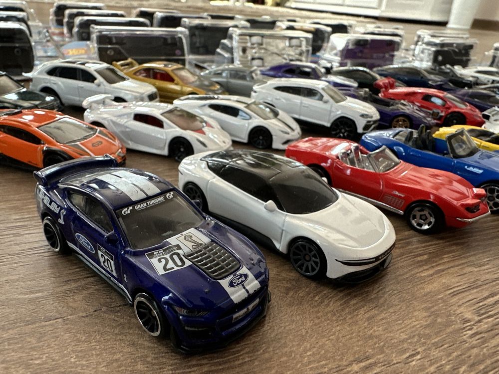 Само за TH колекционери | Ексклузивна колекция от HotWheels лимитирани
