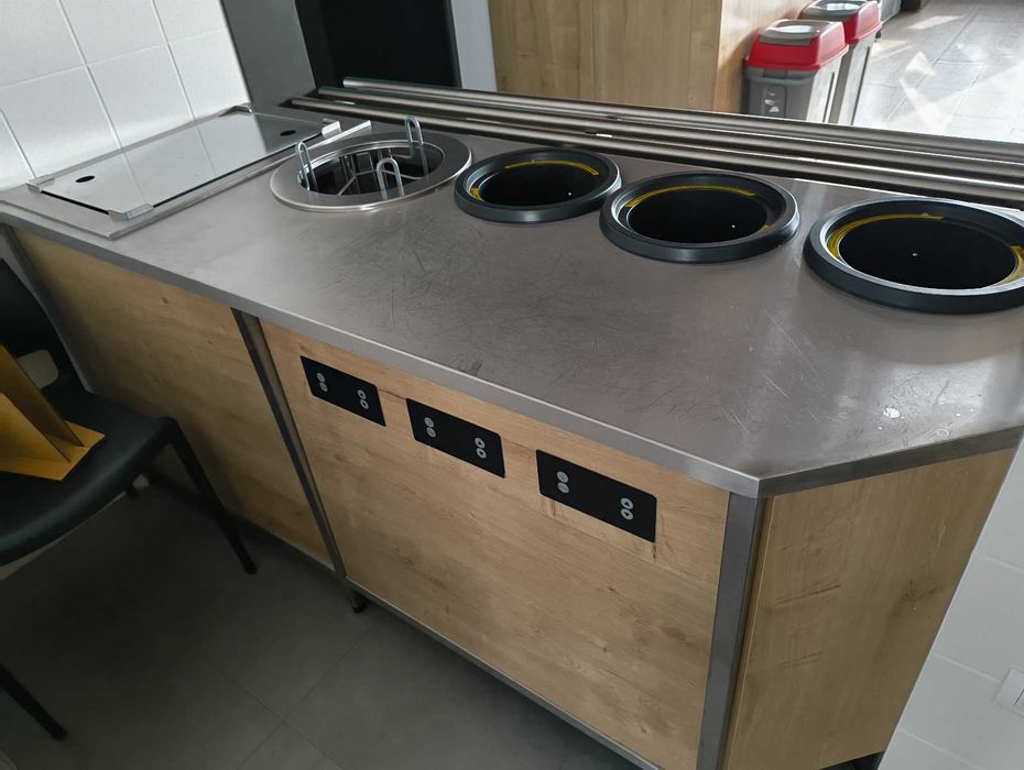 Топла витрина-супи