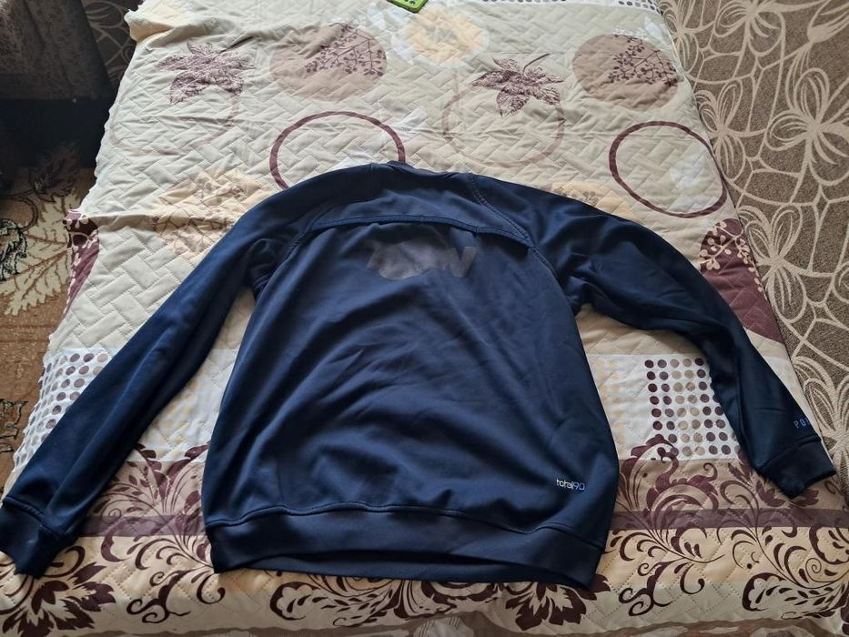 Продавам Мъжка Блуза на Nike СПЕШНО!!!