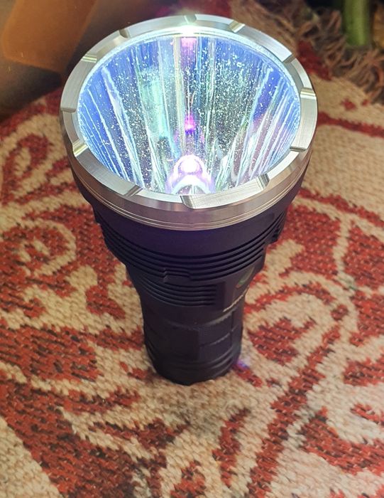 Lanterna profesionala Astrolux MF02S