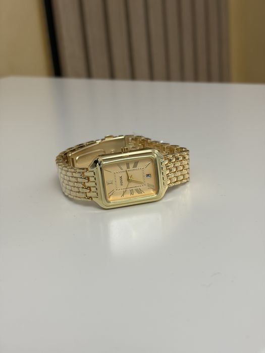 Ceas Fossil dama model 2025