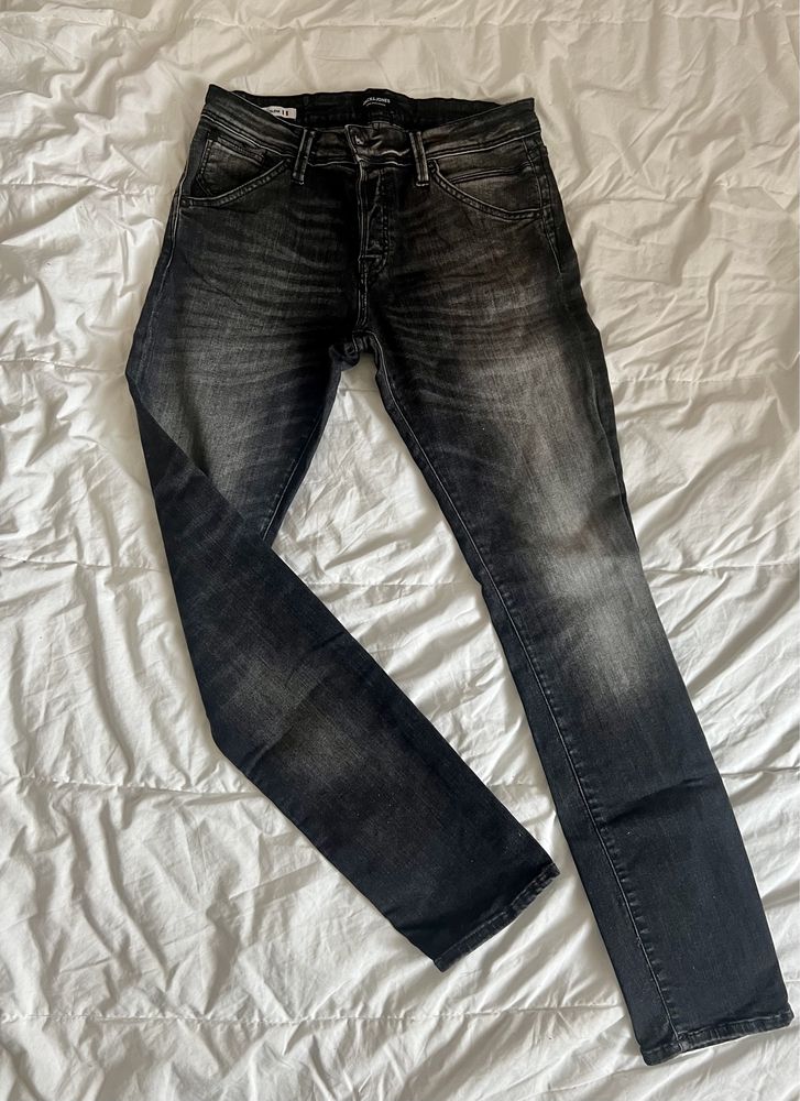 Jack&Jones distressed stretch jeans 31 / S