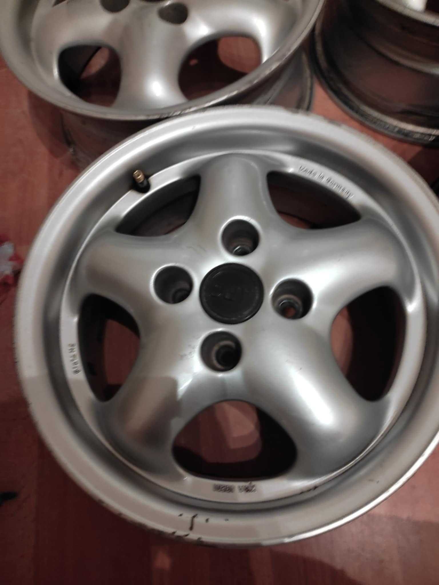 Алуминиеви джанти 14' 6J x 14H2 4x100 ЕТ38 Германски