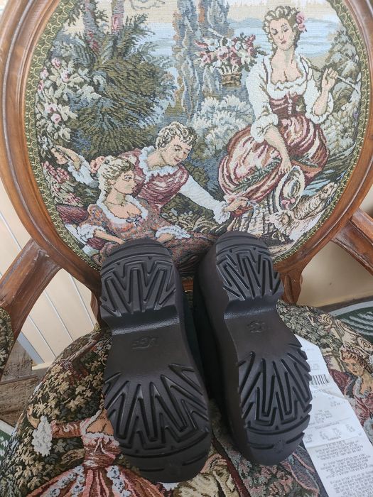 Sabot papuci UGG piele intoarsa NOI primavara-toamna,