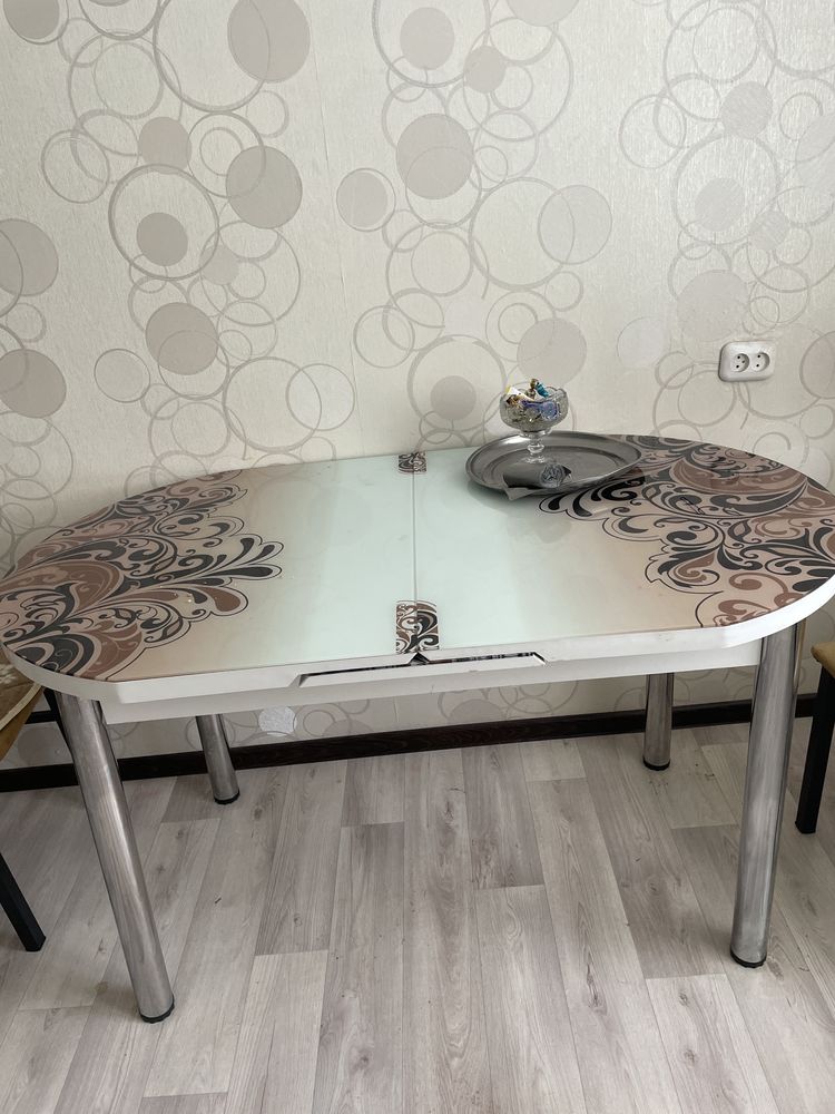 Стол кухонный 1,5 м