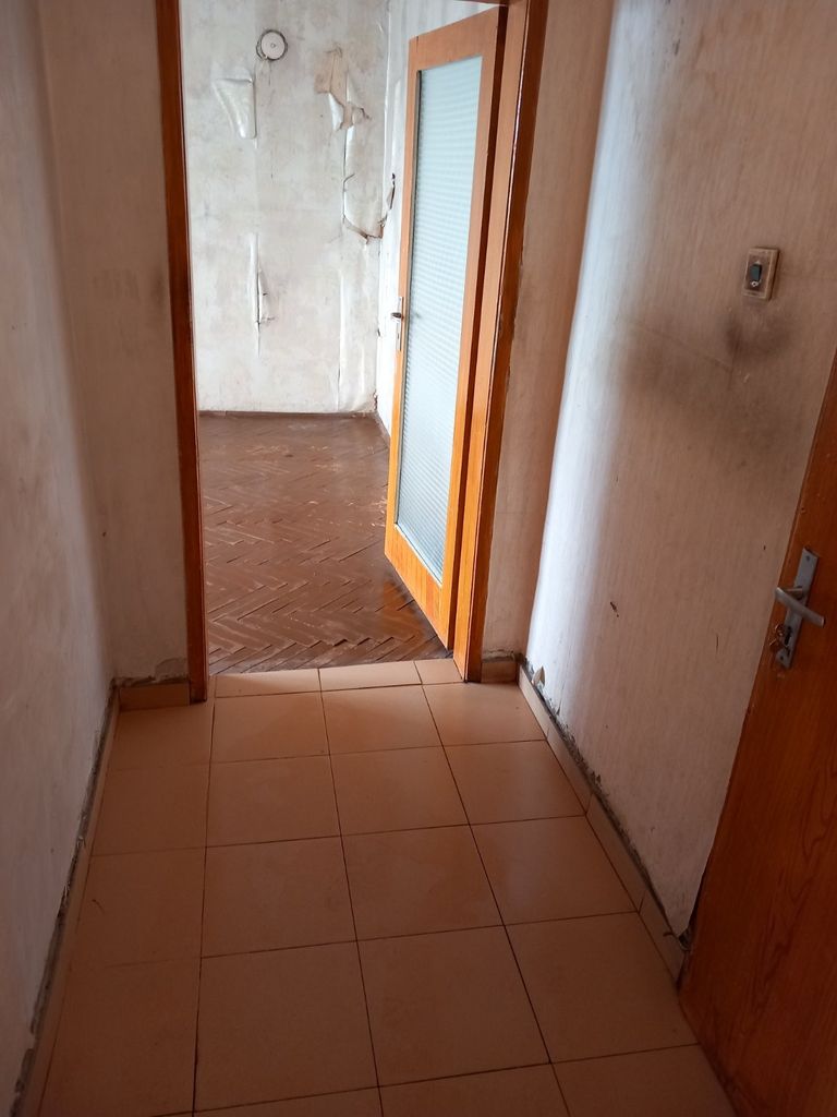 Продава се Едностаен апартамент в Драгоман - 46 кв.м за 761 €/кв.м - Снимка #3