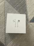 Продам оригинальные apple airpods