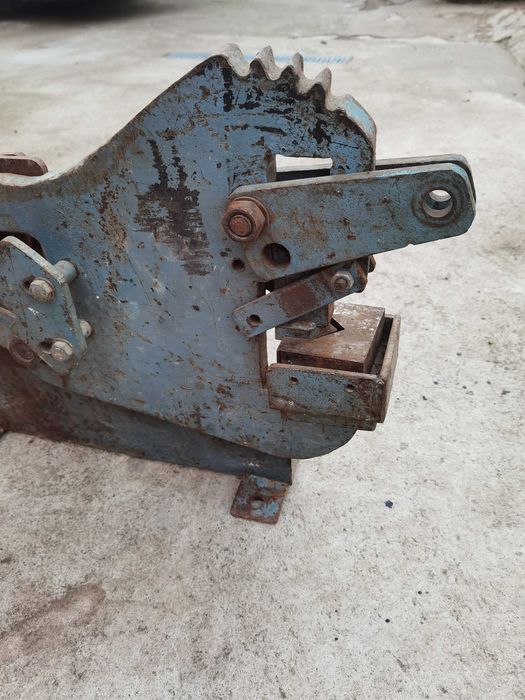 Ghilotina din otel pentru taiat metale