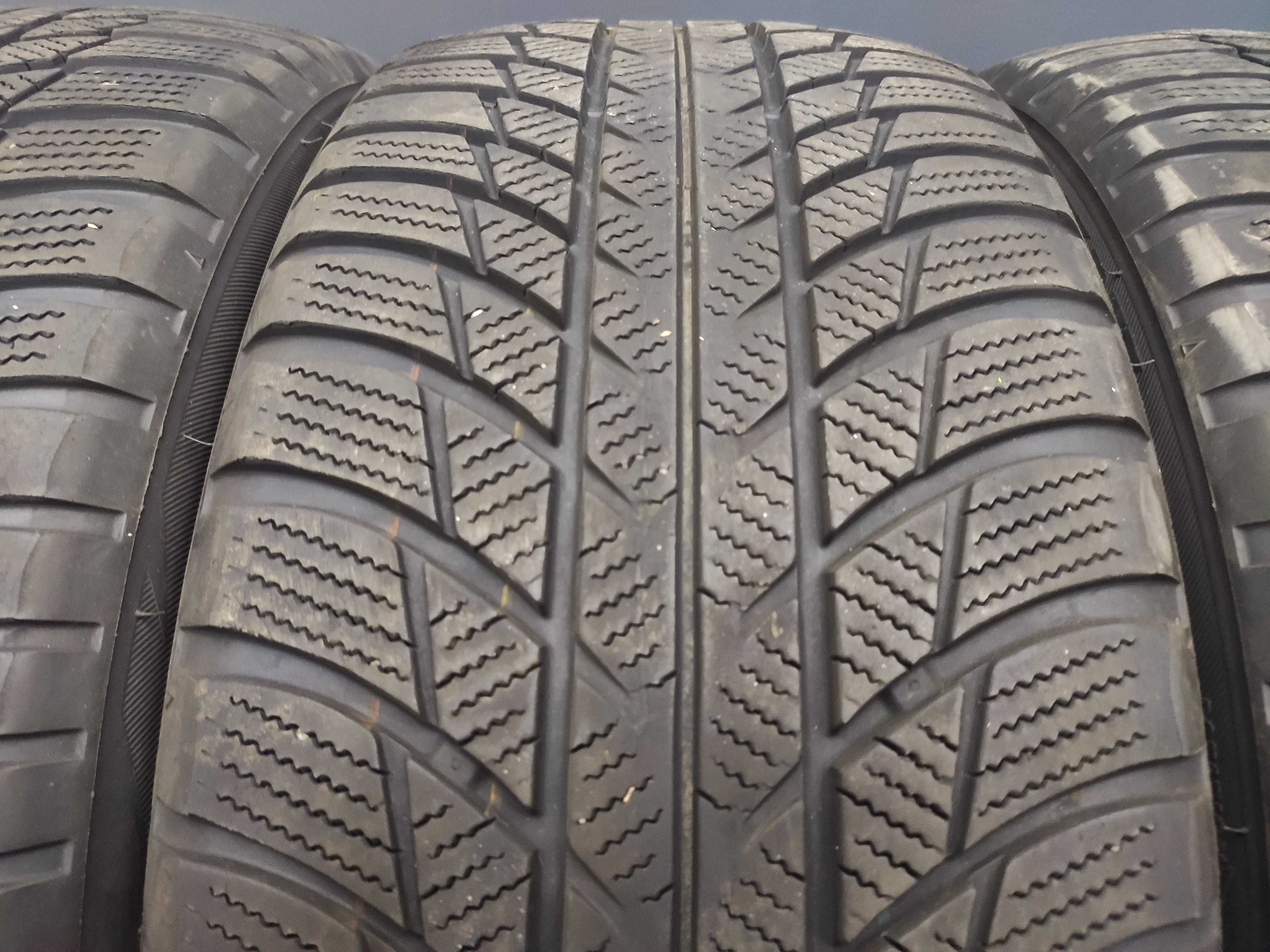 4бр Зимни Гуми 225 45 18 - Bridgestone Runflat