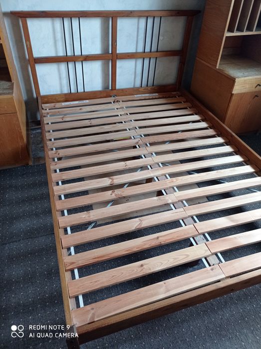 Oferta pat de lemn Ikea 1,40X2m 450 lei