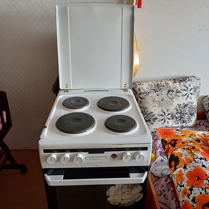 Продам плитку..ааа