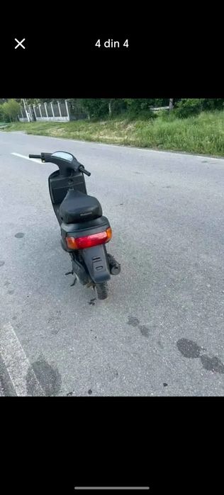 Vând scuter Piaggio 49cc 2t