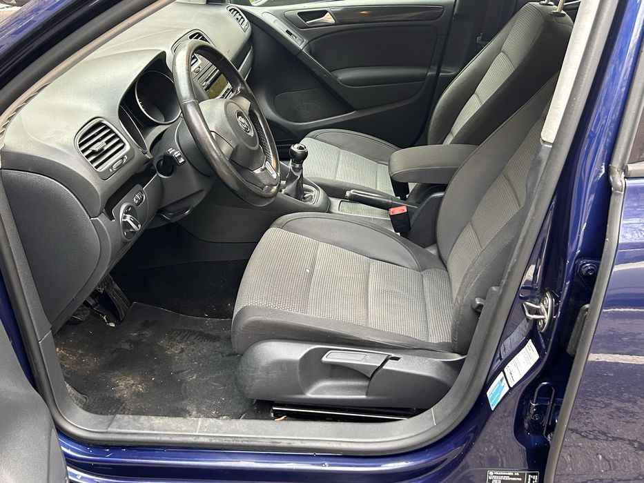 Volkswagen Golf 2010 1.4 L TSI 122 cp euro 5 6+1 trepte stare buna