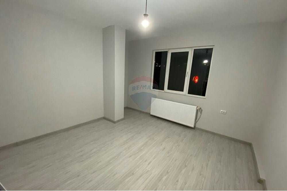 Тристаен Апартамент - За продажба - гр. Разград