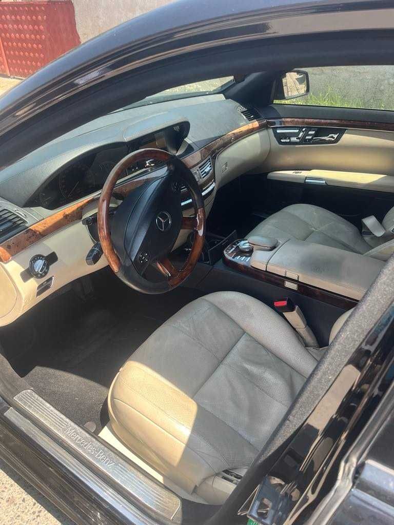 Mercedes s 320 -