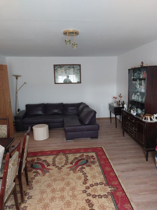 Vând apartament 2 camere