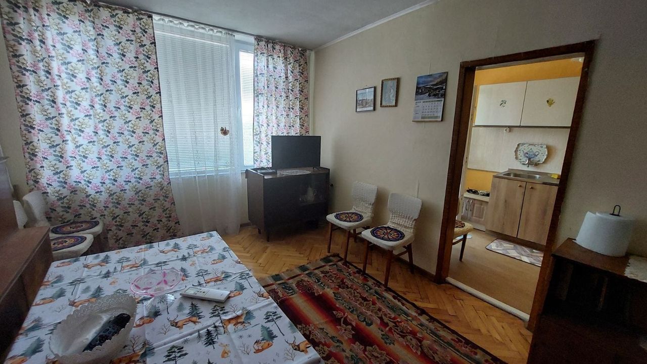 Дава се под наем Едностаен апартамент в Панагюрище - 56 кв.м за 204 € - Снимка #18