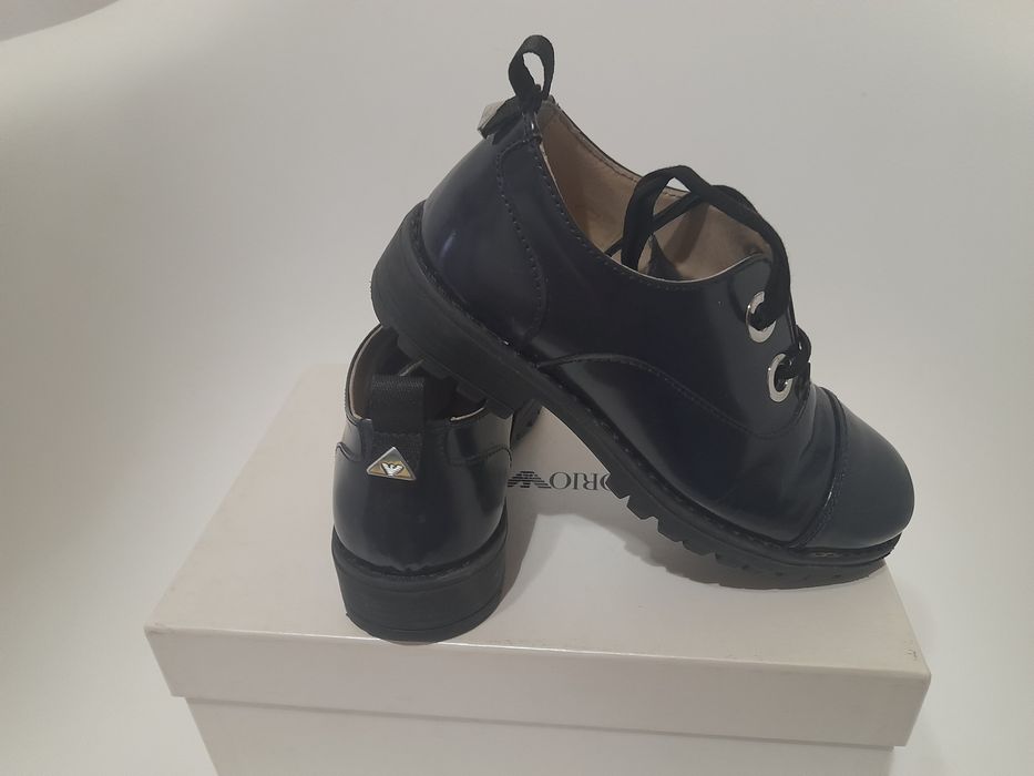 Vând Pantofii Armani originali ocazie!