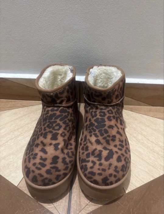 botine tip UGG / snow boots cu print leopar