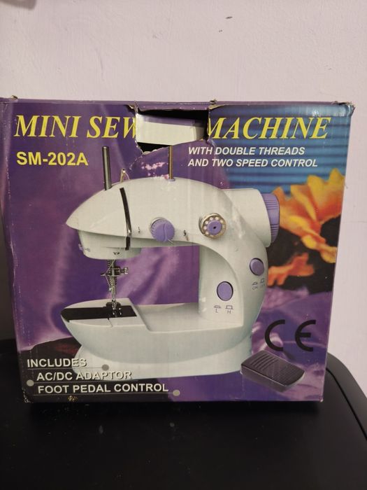 Продам швейная машинку мини