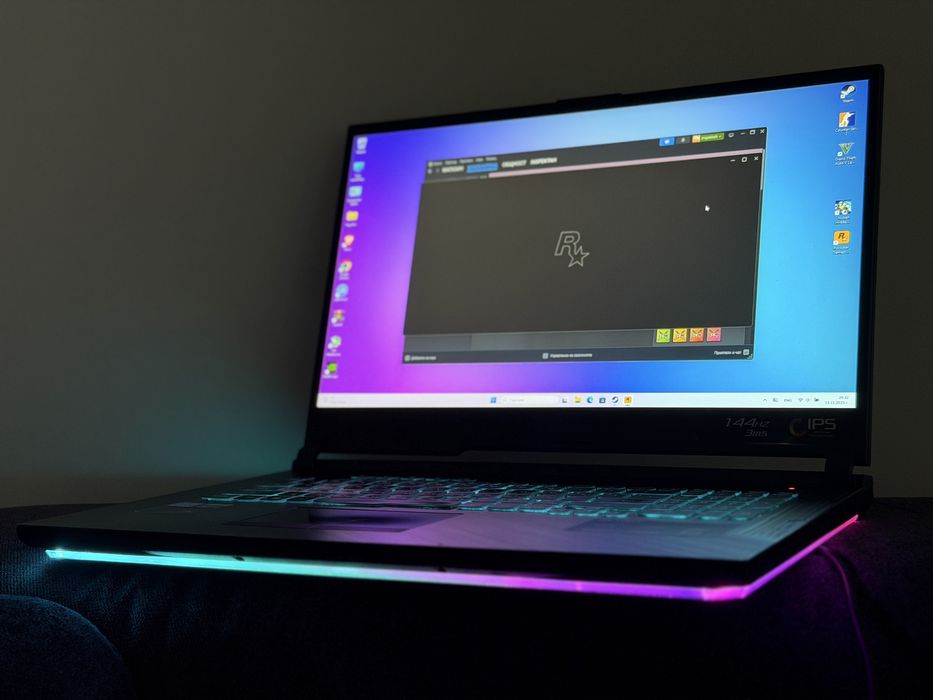 Asus ROG Strix G731GU 17” Мощен i7 9750H 16GB 512GB 6GB Геймърски звяр