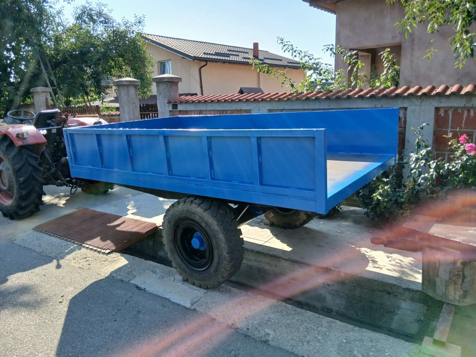 Remorcă Basculabilă