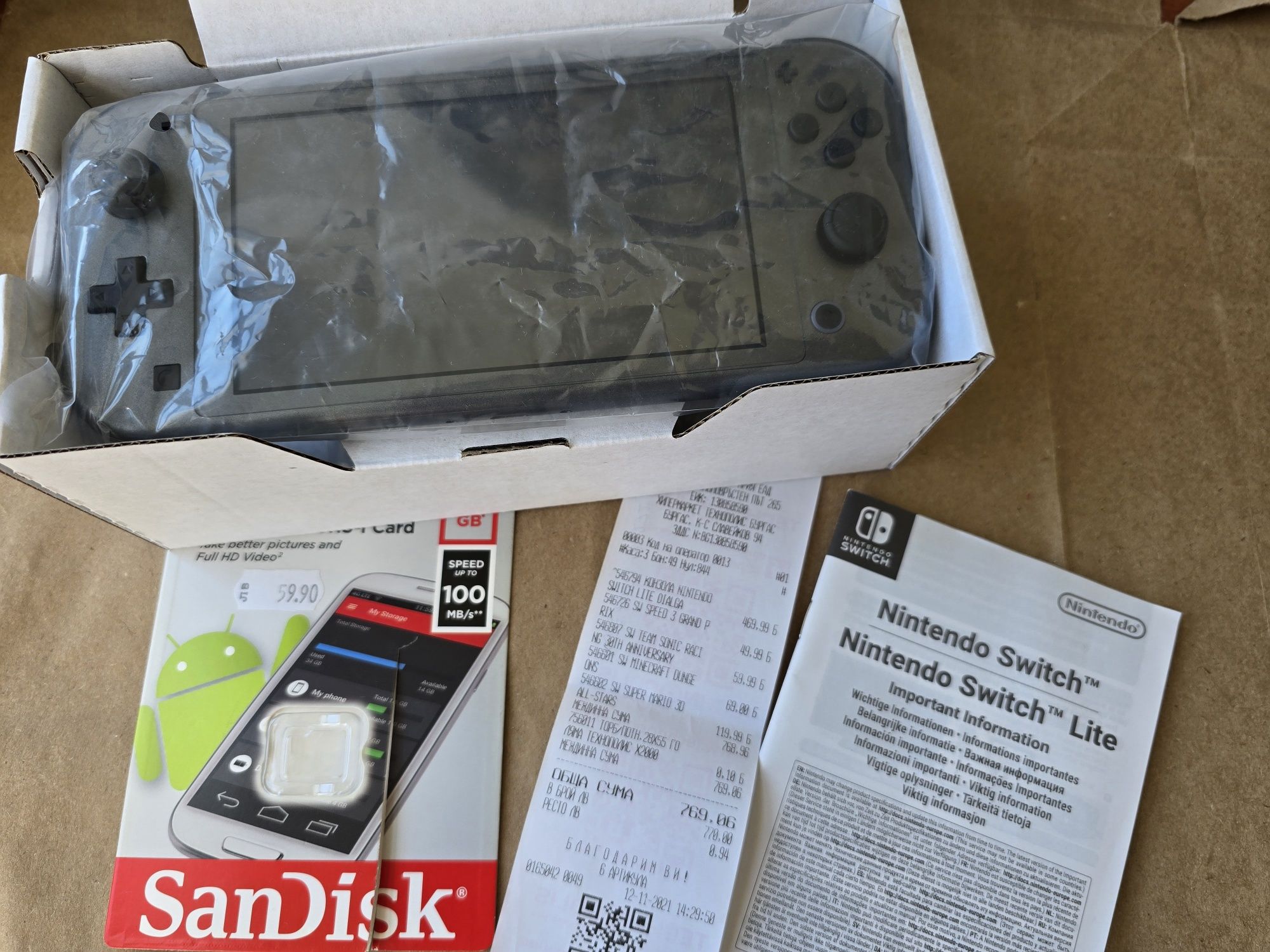 ПЕРФЕКТНА Nintendo Switch Lite Dialgia Palkia Edition