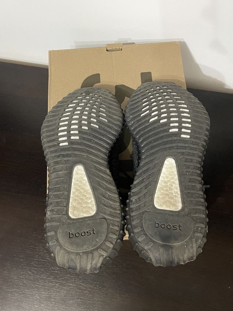 vand yeezy boots 350 V2 reflective