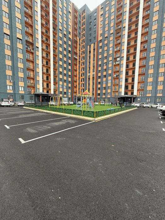 Срочна квартира сотилади сергели бобир махалла