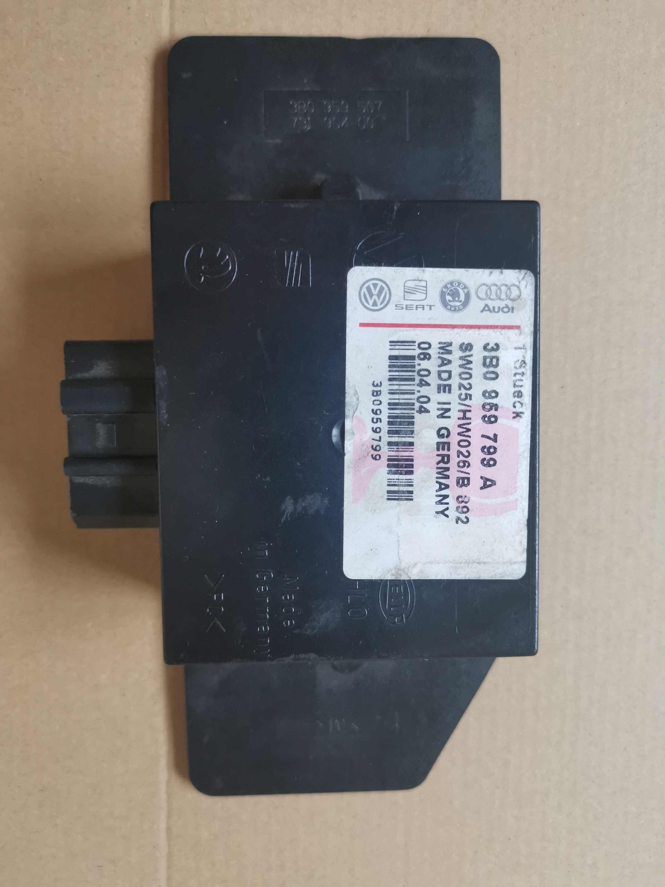 Комфорт модул 3B0 959 799 A VW Passat 1.8-125к.с.