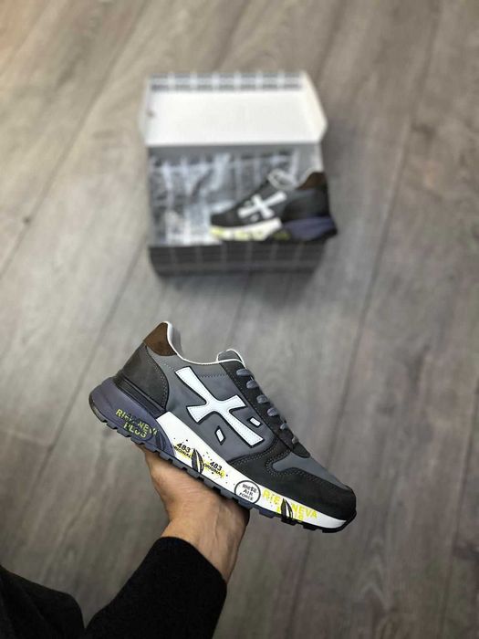 Adidași Premiata 483