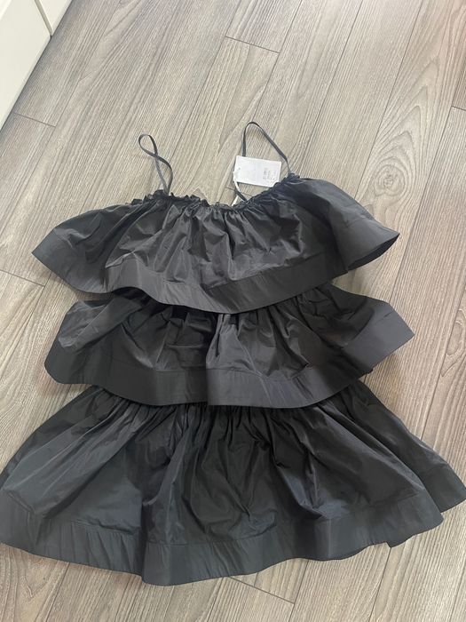 Рокля на Nennete с етикет