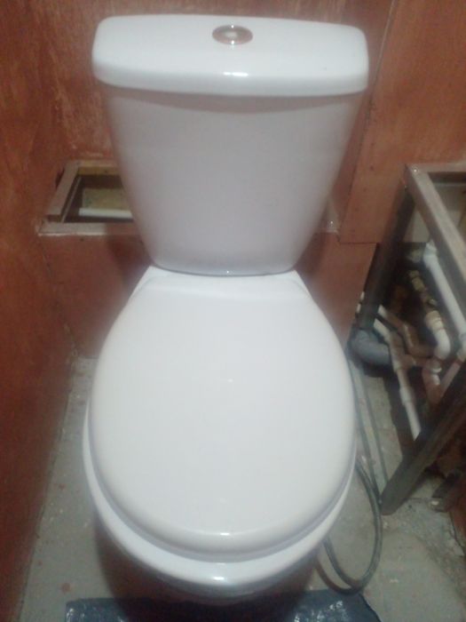 Унитаз sanita без сколов