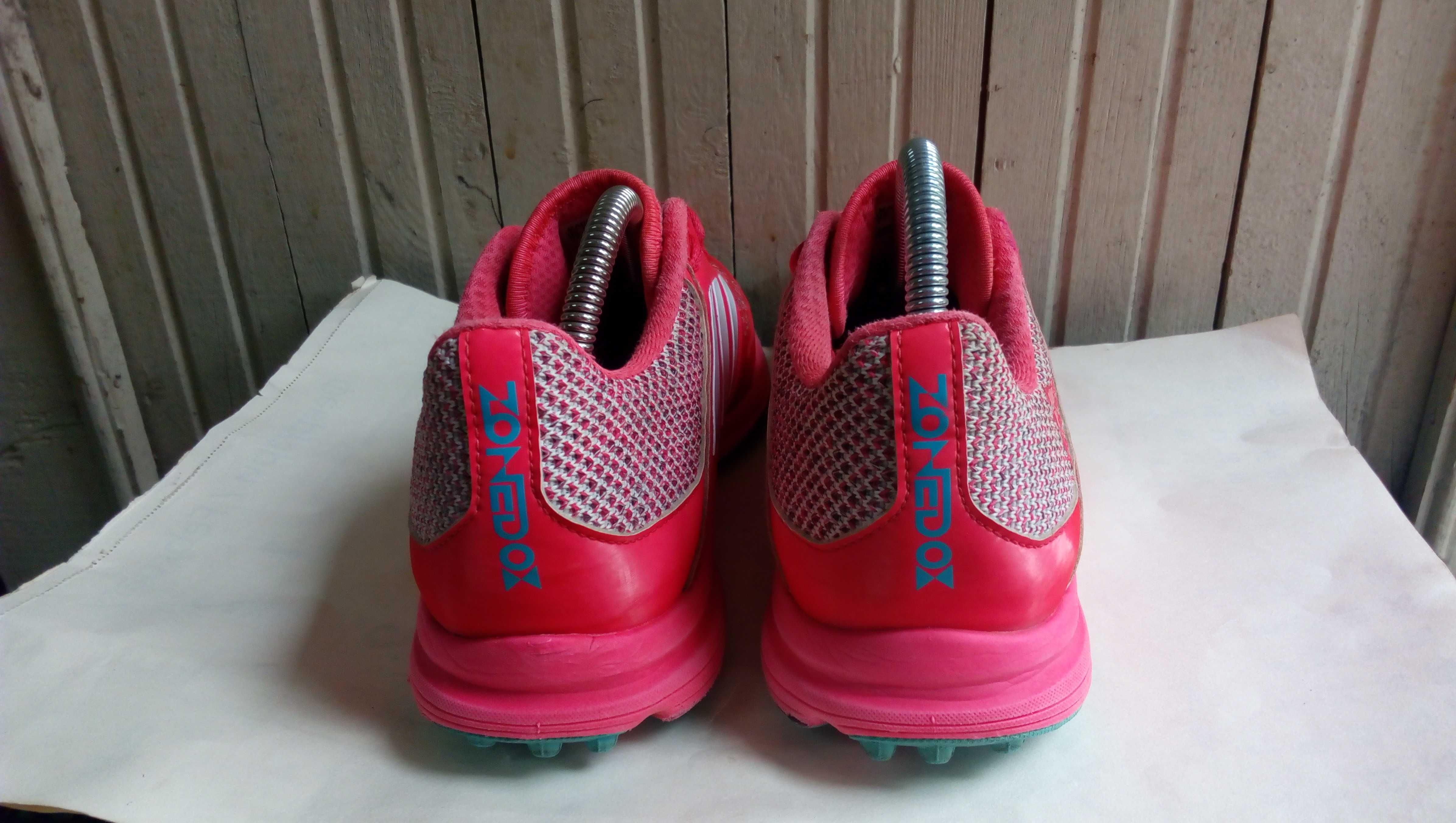 ''Adidas Zone Dox''оригинални маратонки 38.5 номер