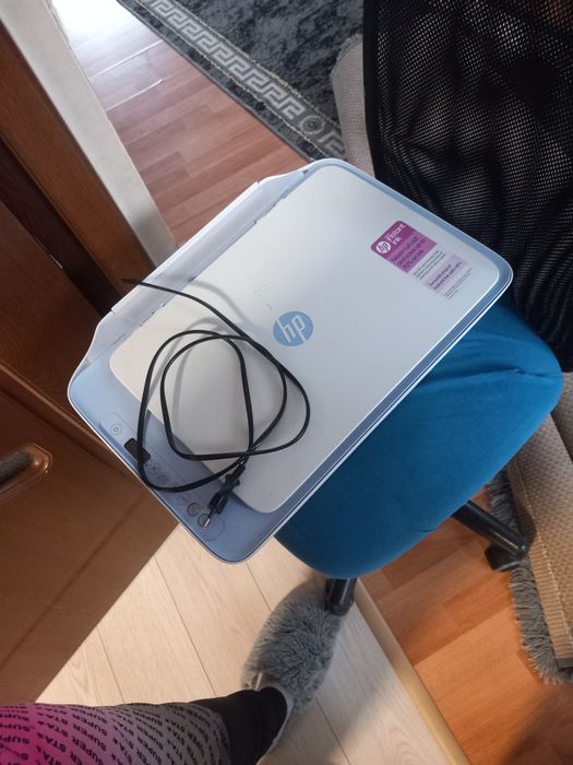 Vând imprimanta noua