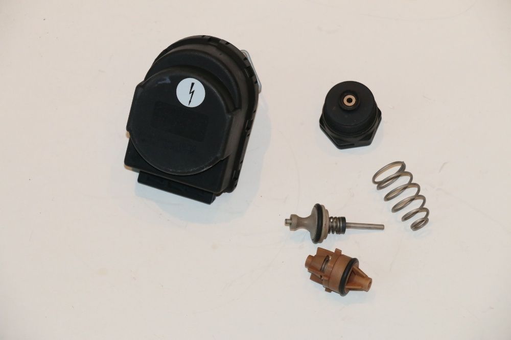 Kit vana 3 cai centrala termica Protherm Lynx servomotor si supapa