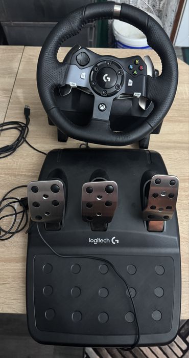 Logitech G920 Driving Force Volan