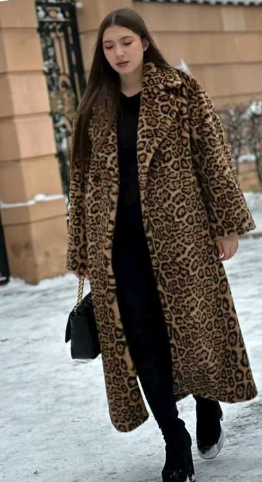 Шуба с леопардовым принтом