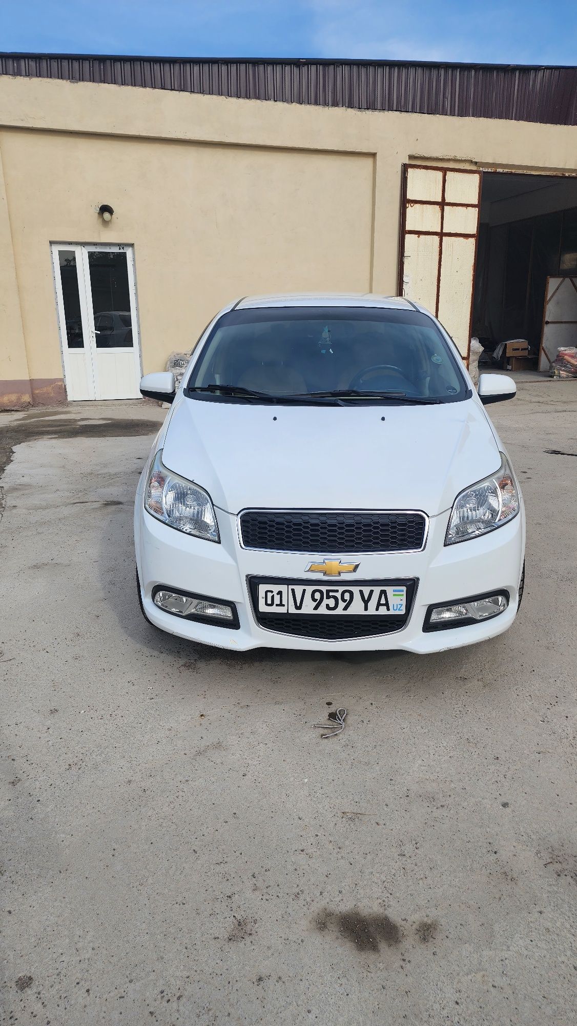 Sotiladi  Nexia-3