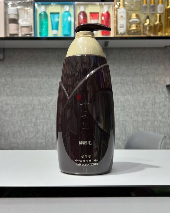 Optom kosmetika. Tonalka, krem, shampun original korea