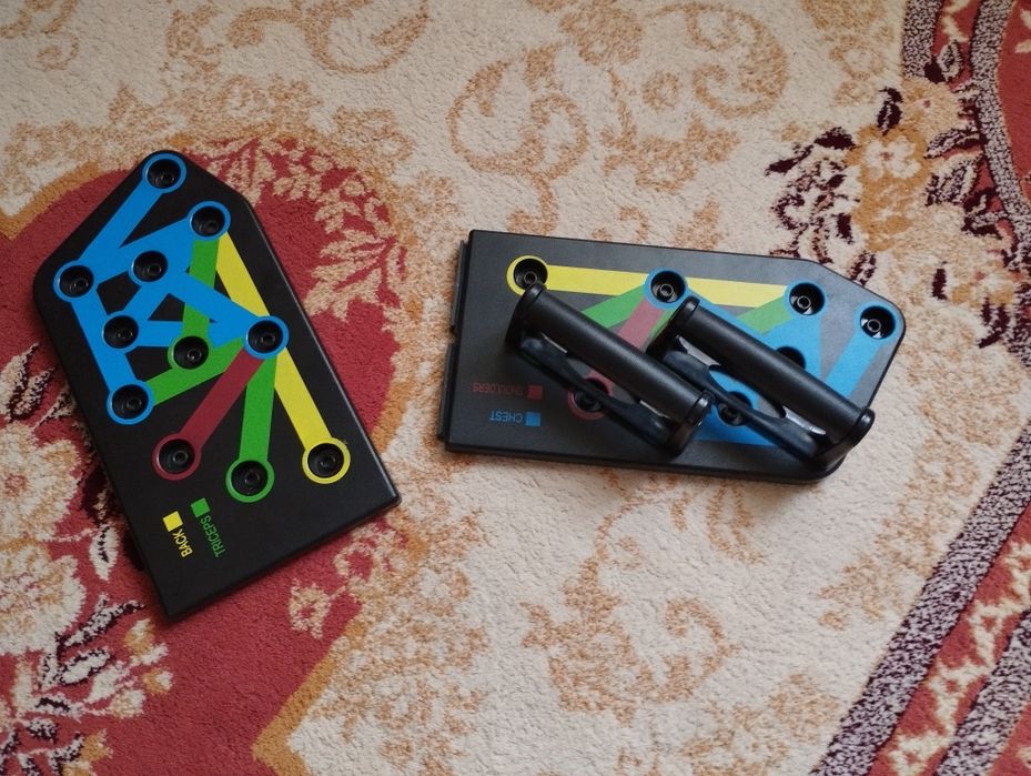 Доска для отжимание для тренировки.Город Тараз