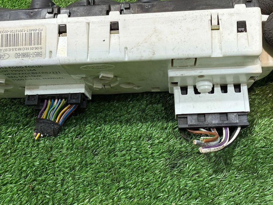 PANOU CENTRAL COMANDA CLIMA FORD FOCUS 1.6 DIESEL 2012 COD OEM 1841574 1896669 2011-2015